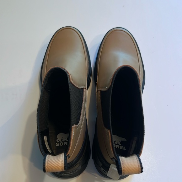 Sorel Brex waterproof Chelsea boot in tawny buff-w/black elastic & lug sole-NWT - Picture 7 of 16